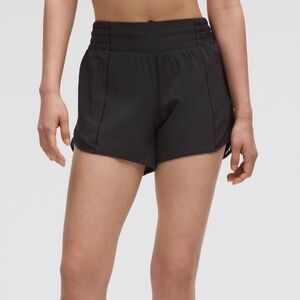 Lululemon Hotty Hot Short 4”